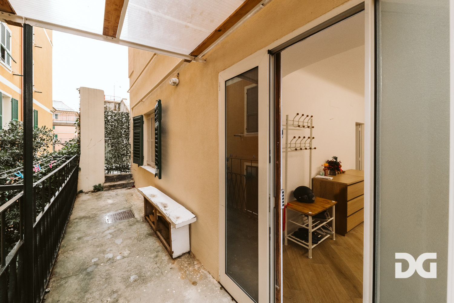 Immobiliare Del Guasta CARIGNANO – SCALINATA SANTA MARIA IN VIA LATA RISTRUTTURATI MQ. 107 