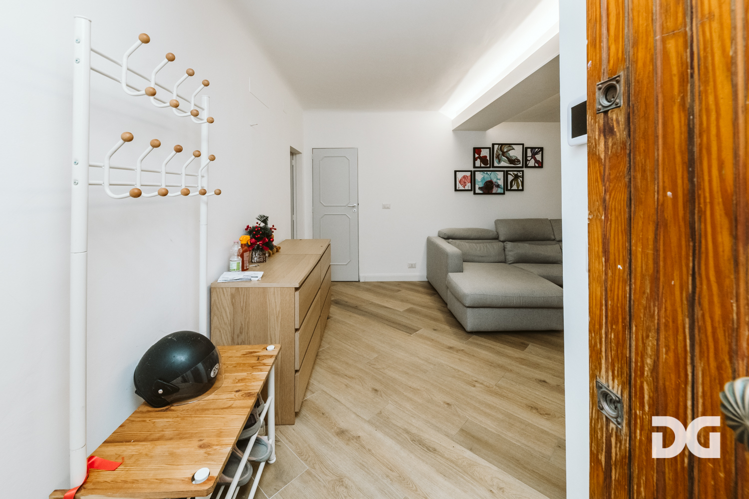 Immobiliare Del Guasta CARIGNANO – SCALINATA SANTA MARIA IN VIA LATA RISTRUTTURATI MQ. 107 