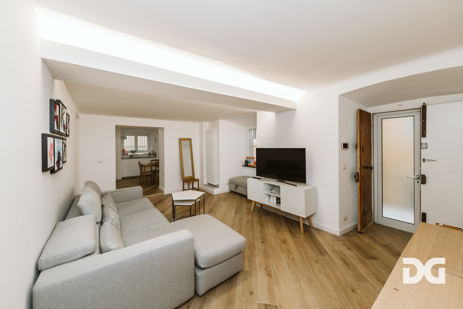 Immobiliare Del Guasta CARIGNANO – SCALINATA SANTA MARIA IN VIA LATA RISTRUTTURATI MQ. 107 