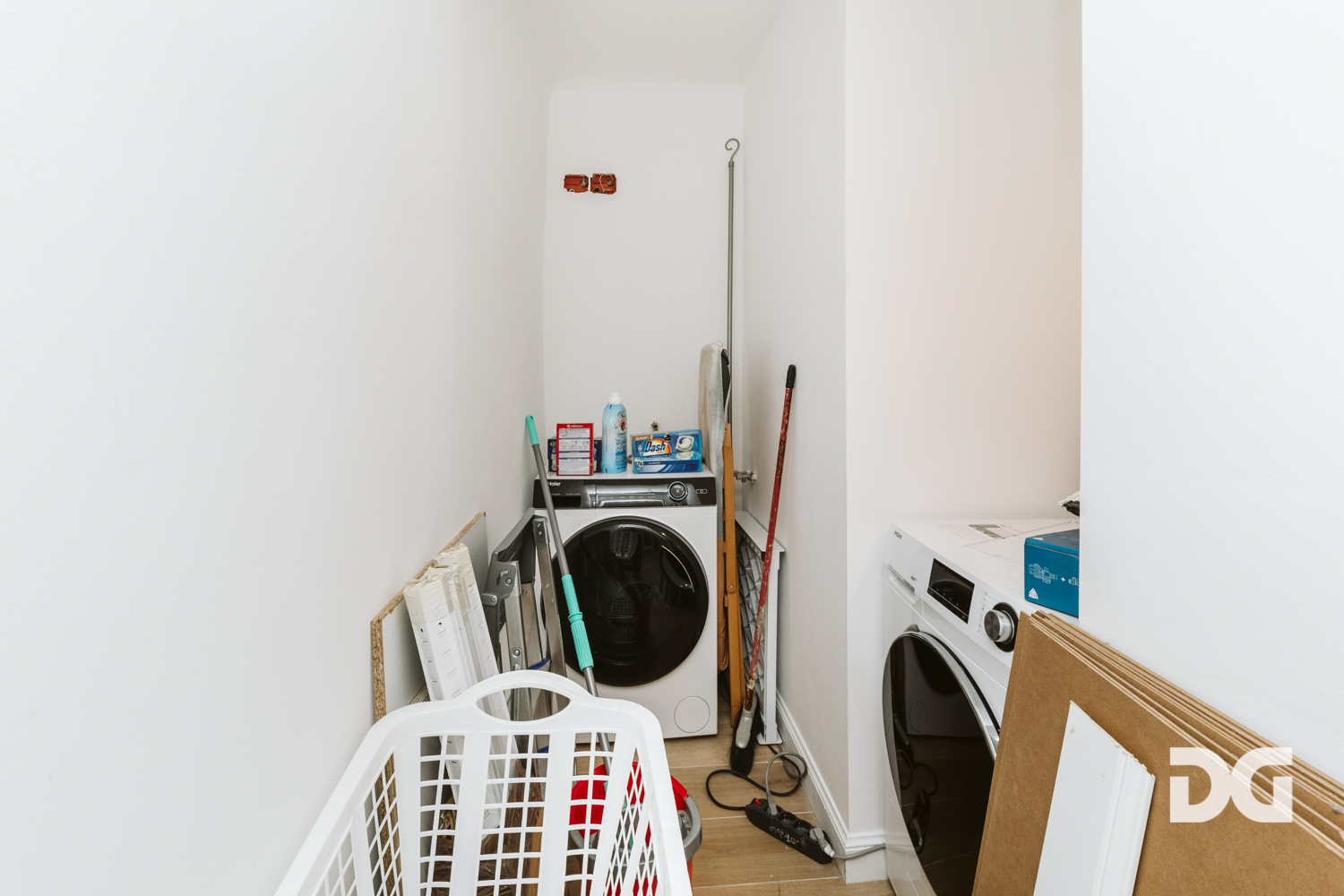 Immobiliare Del Guasta CARIGNANO – SCALINATA SANTA MARIA IN VIA LATA RISTRUTTURATI MQ. 107 