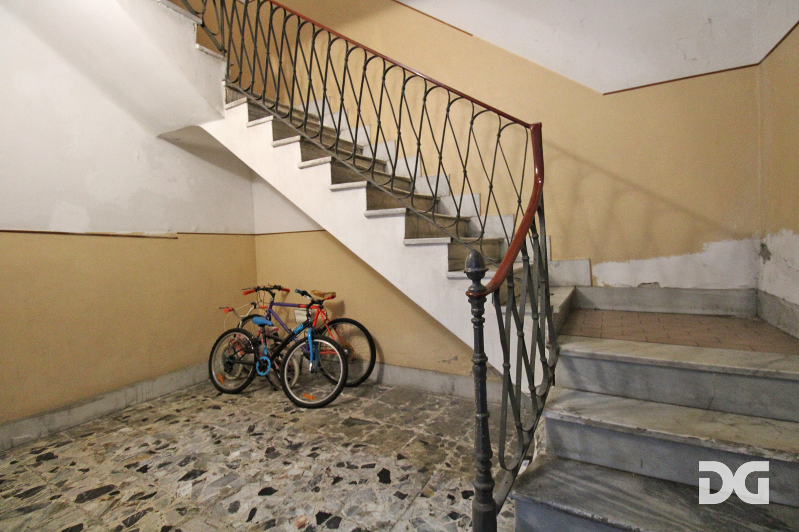 Immobiliare Del Guasta CERTOSA VIA BORSIERI – ORDINATI MQ. 75 