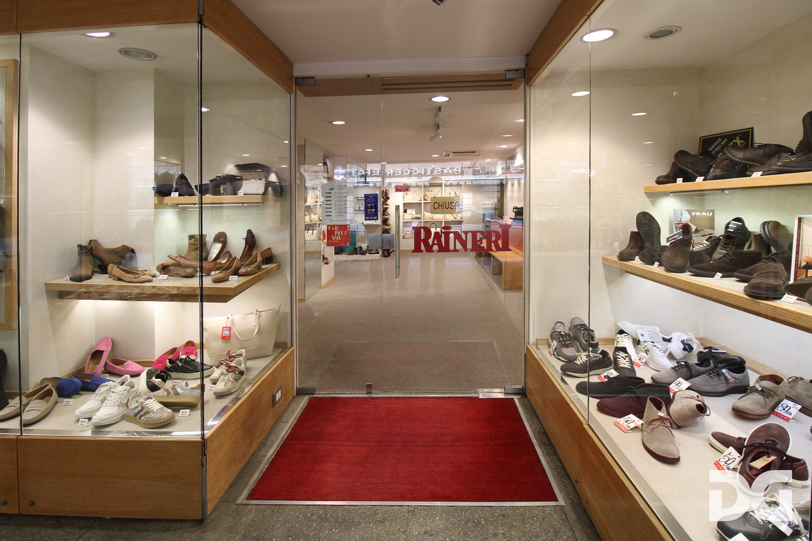 Immobiliare Del Guasta CENTRO – VIA GALATA NEGOZIO MQ. 94