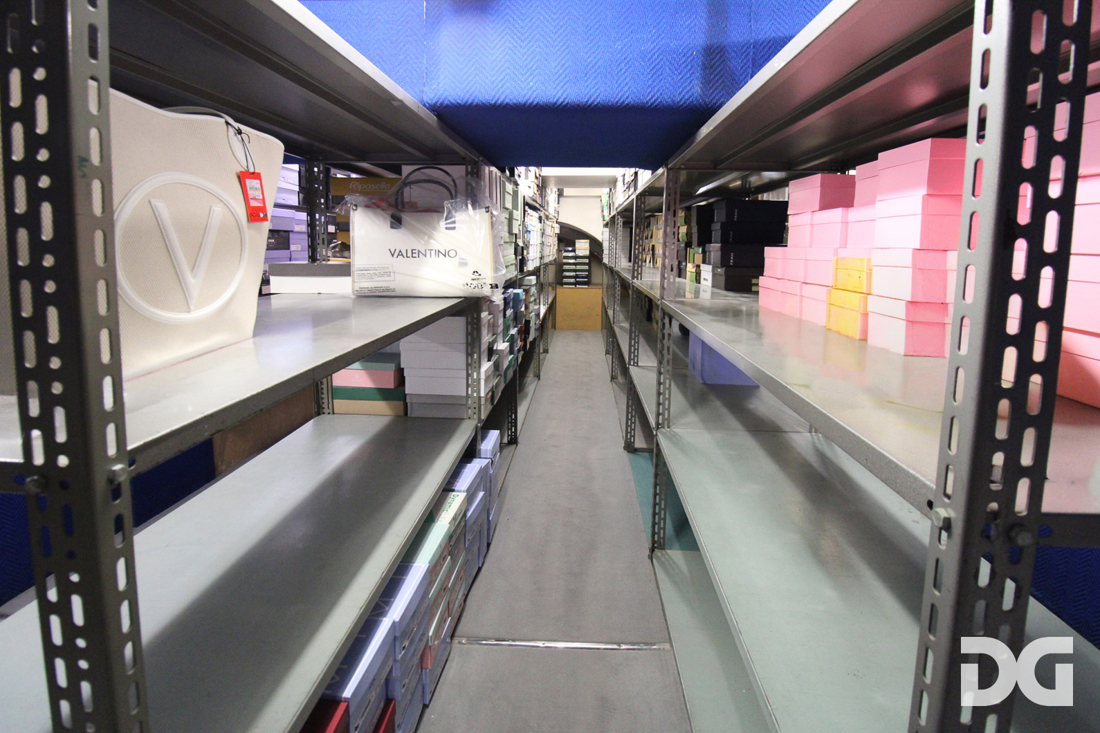 Immobiliare Del Guasta CENTRO – VIA GALATA NEGOZIO MQ. 94