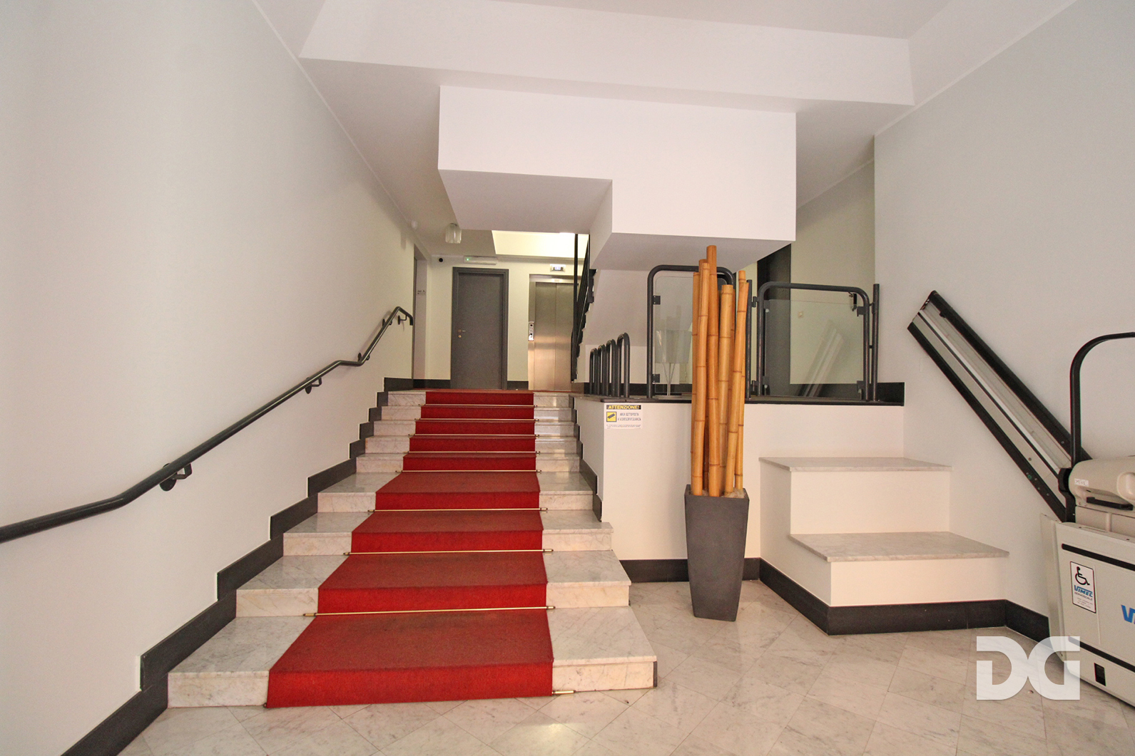 Immobiliare Del Guasta PIAZZA CARIGNANO ADIACENZE – ARREDATI MQ. 115 CON BOX 