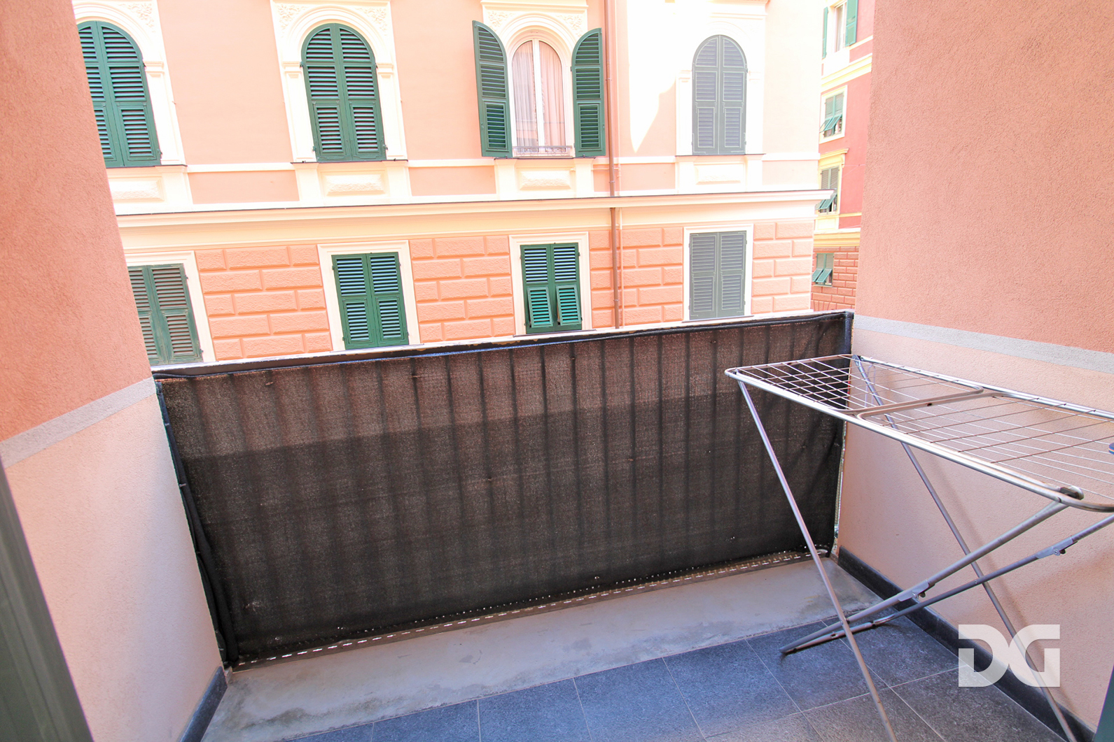 Immobiliare Del Guasta PIAZZA CARIGNANO ADIACENZE – ARREDATI MQ. 115 CON BOX 