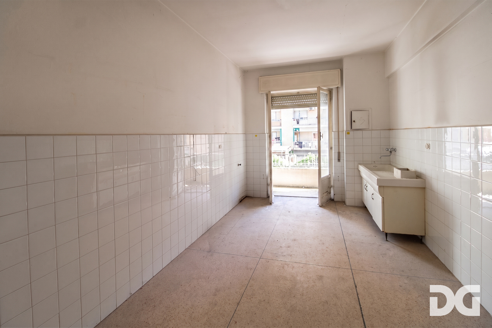 Immobiliare Del Guasta MOLASSANA – VIA GHERZI MQ. 108 CON BALCONE 