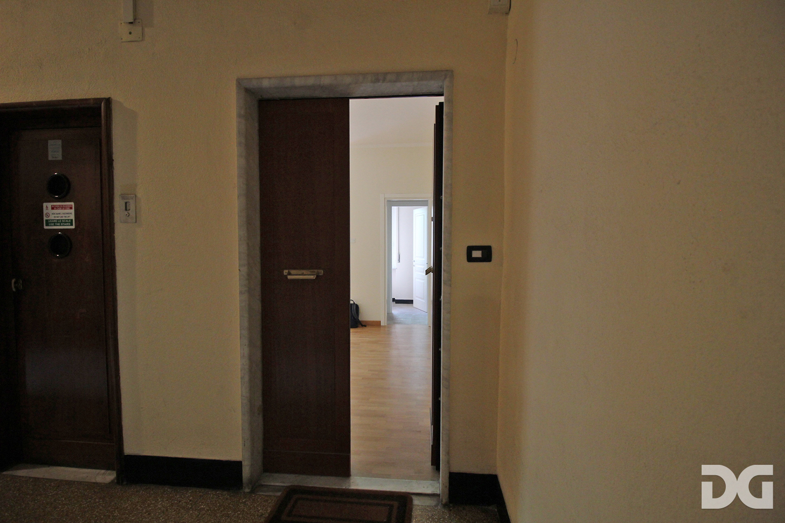 Immobiliare Del Guasta VIA S. MARTINO ADIACENZE – UFFICIO RISTRUTTURATO MQ. 40 