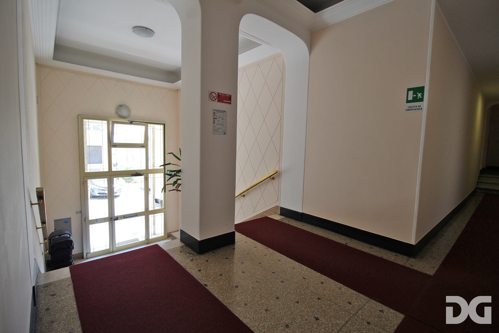 Immobiliare Del Guasta VIA S. MARTINO ADIACENZE – UFFICIO RISTRUTTURATO MQ. 40 