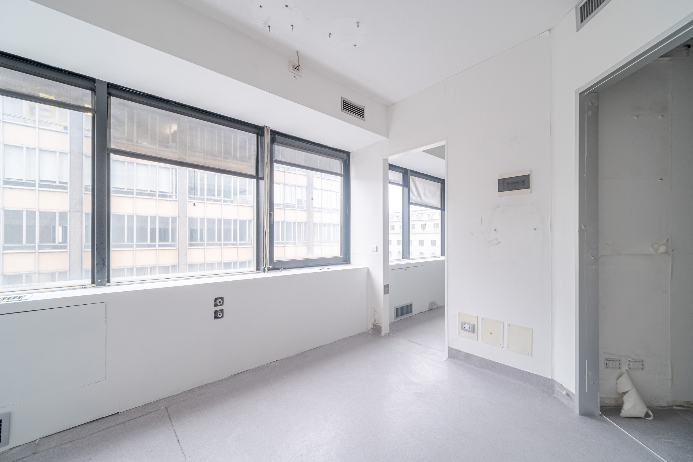 Immobiliare Del Guasta FOCE – CORTE LAMBRUSCHINI UFFICIO MQ. 130 