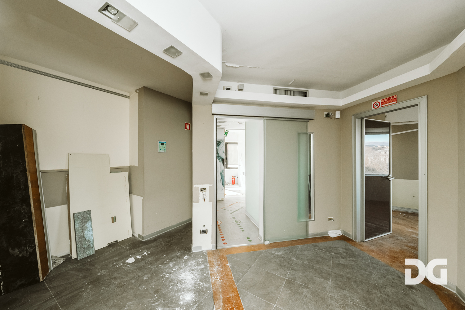 Immobiliare Del Guasta FOCE – CORTE LAMBRUSCHINI UFFICIO MQ. 130 