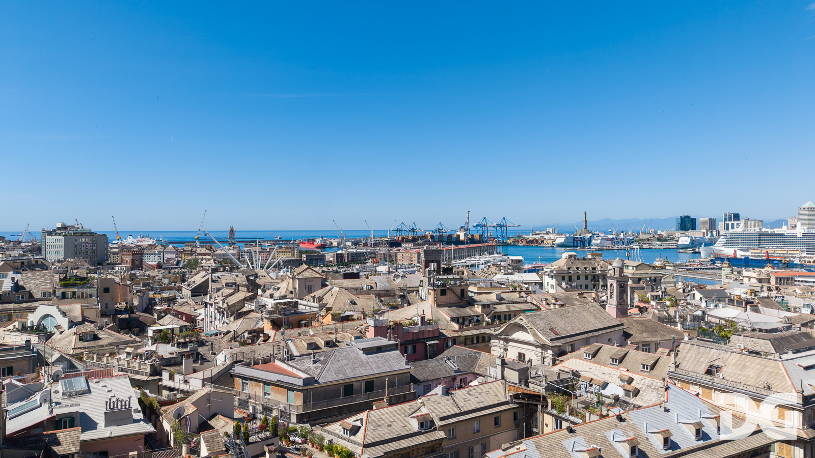 Immobiliare Del Guasta CENTRO STORICO – VIA CAIROLI PERFETTI E LUMINOSISSIMI MQ.124