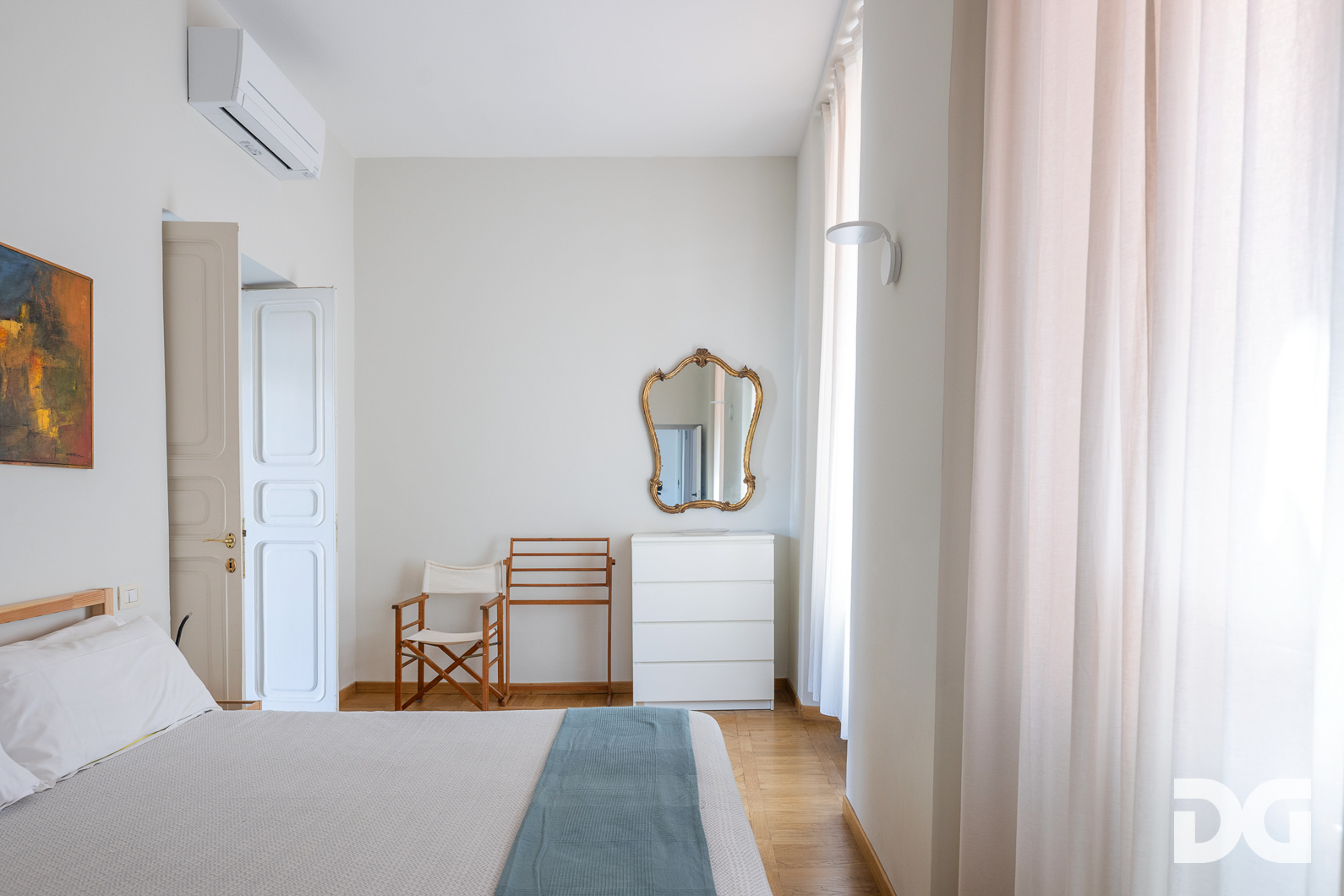 Immobiliare Del Guasta CENTRO STORICO – VIA CAIROLI PERFETTI E LUMINOSISSIMI MQ.124