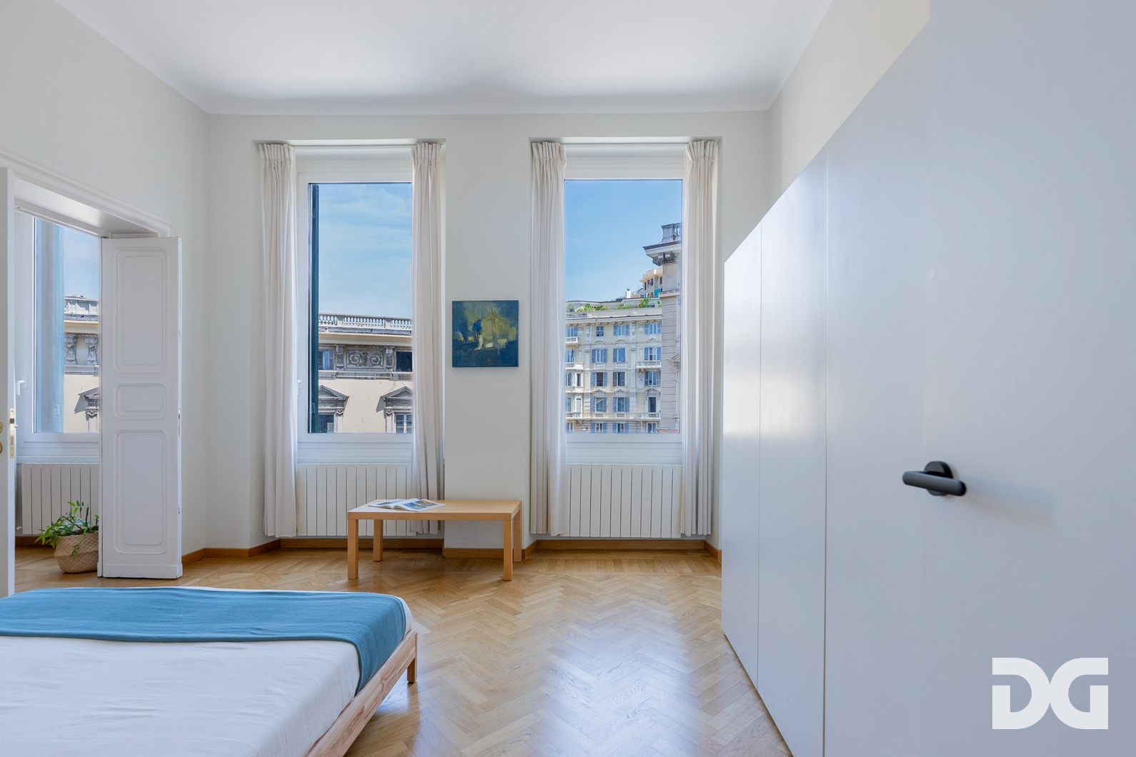 Immobiliare Del Guasta CENTRO STORICO – VIA CAIROLI PERFETTI E LUMINOSISSIMI MQ.124