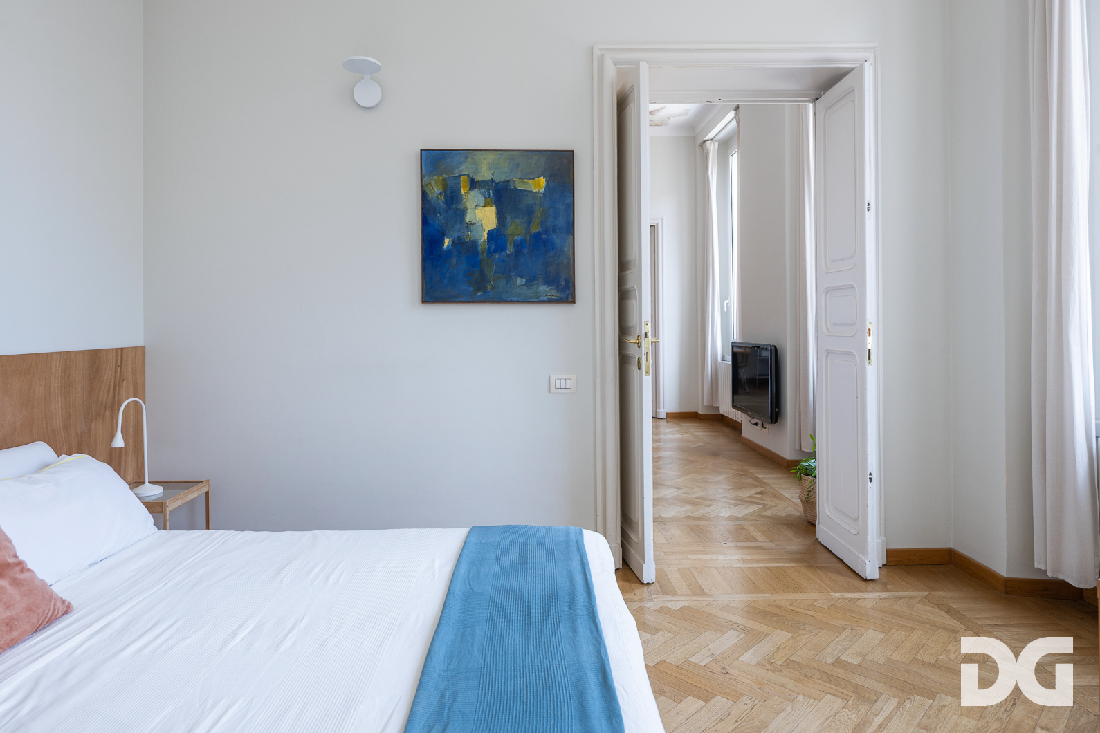Immobiliare Del Guasta CENTRO STORICO – VIA CAIROLI PERFETTI E LUMINOSISSIMI MQ.124