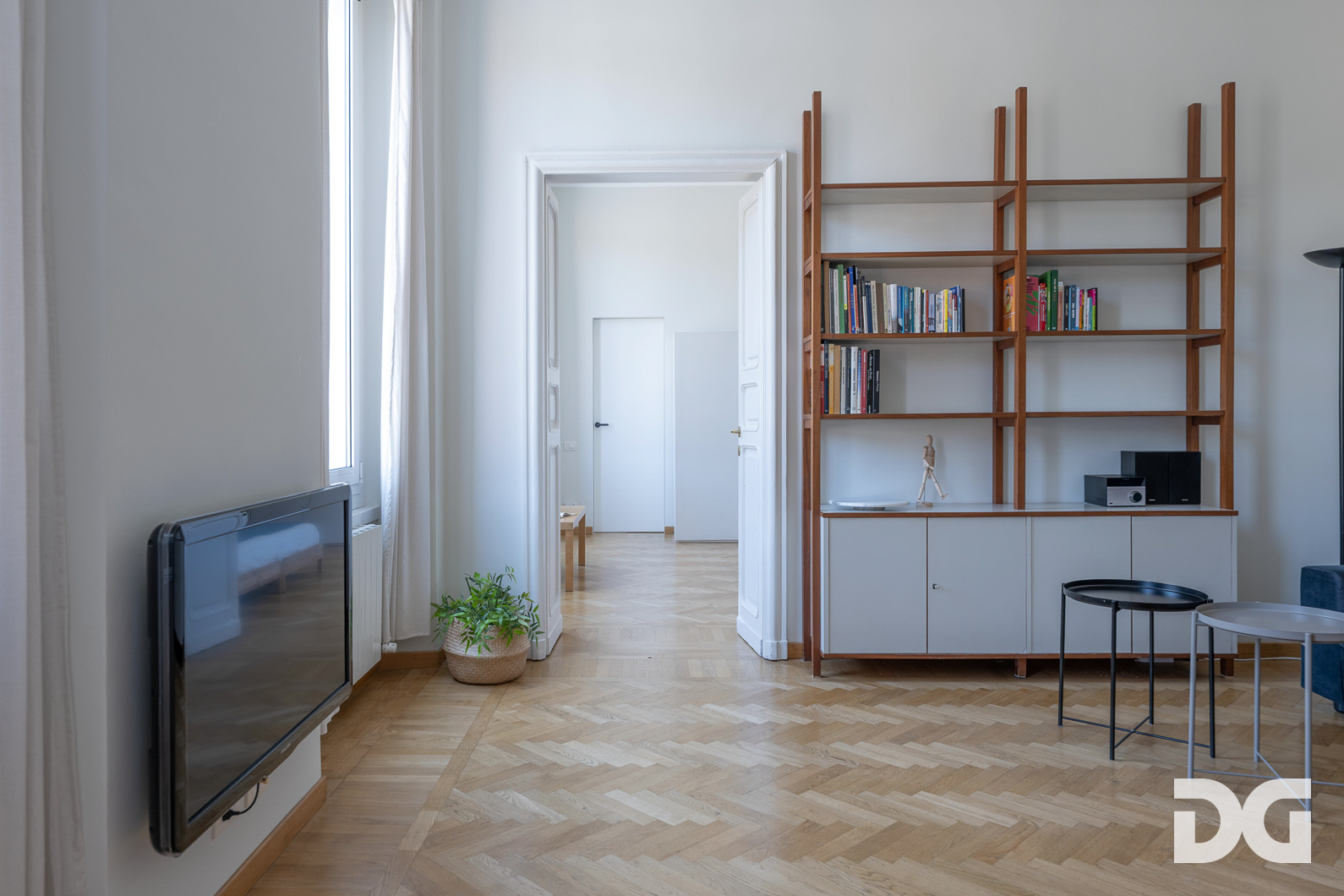 Immobiliare Del Guasta CENTRO STORICO – VIA CAIROLI PERFETTI E LUMINOSISSIMI MQ.124