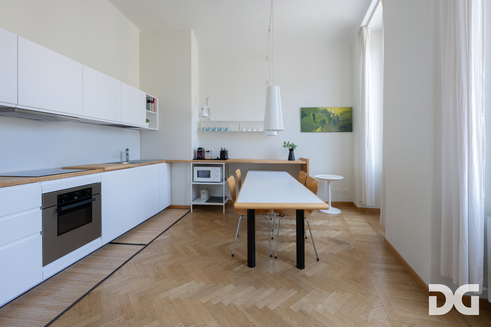 Immobiliare Del Guasta CENTRO STORICO – VIA CAIROLI PERFETTI E LUMINOSISSIMI MQ.124