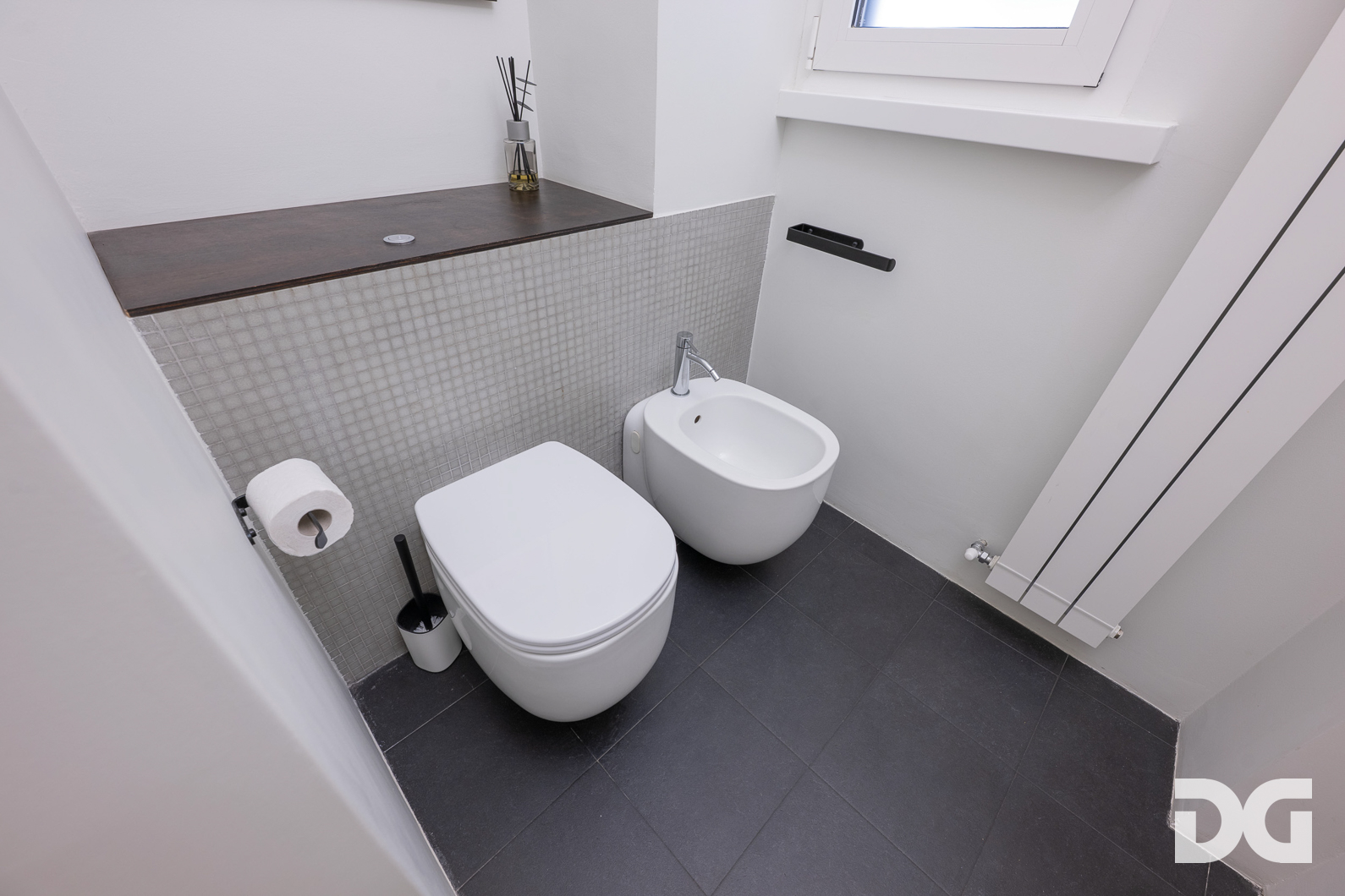 Immobiliare Del Guasta CENTRO STORICO – VIA CAIROLI PERFETTI E LUMINOSISSIMI MQ.124