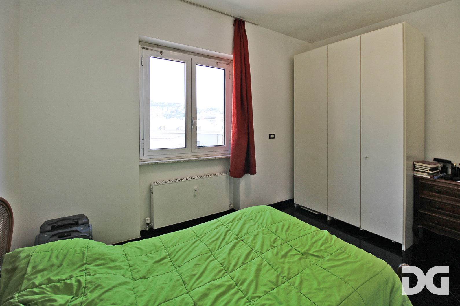 Immobiliare Del Guasta CARIGNANO – VIA GALEAZZO ALESSI PANORAMICI MQ. 98 CON POGGIOLO