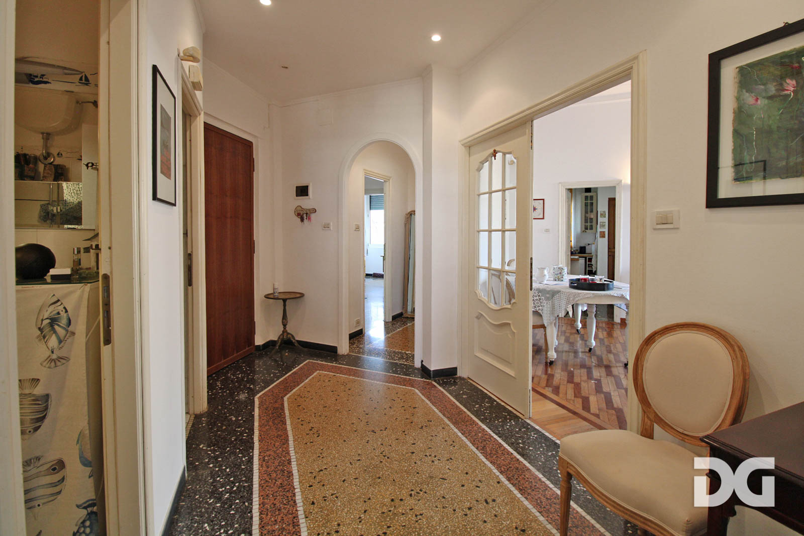 Immobiliare Del Guasta ALBARO VIA COCITO – ATTICO MQ. 119 CON TERRAZZO E BOX DOPPIO 