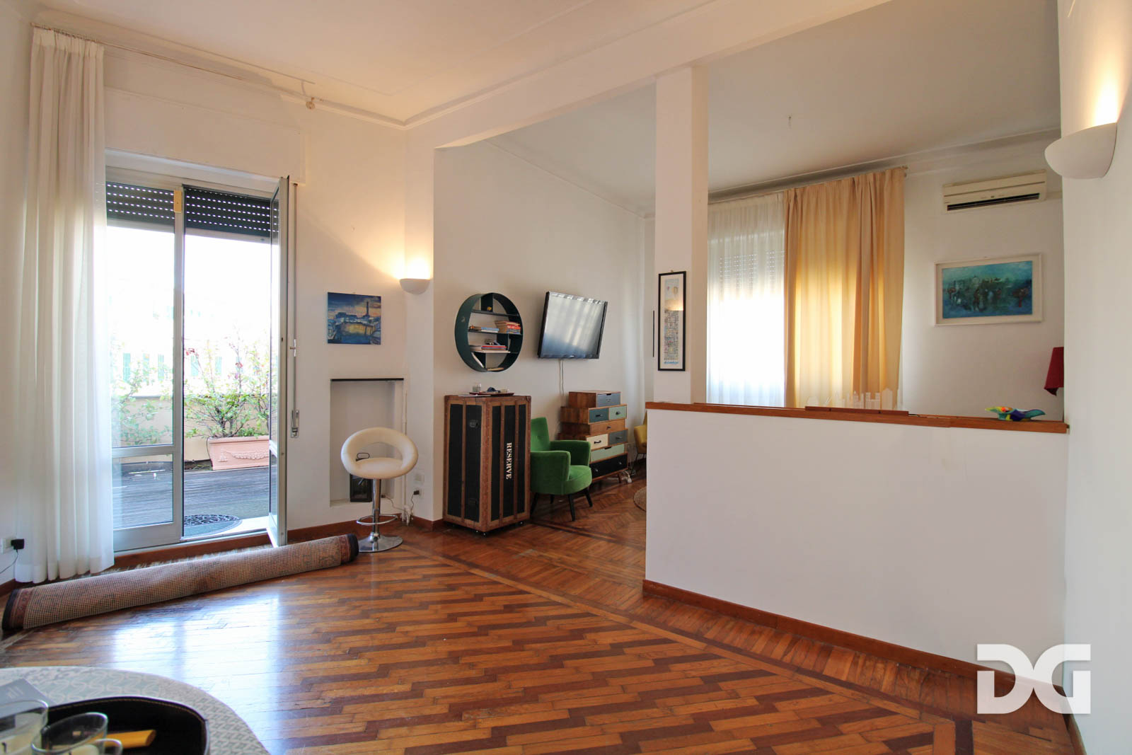 Immobiliare Del Guasta ALBARO VIA COCITO – ATTICO MQ. 119 CON TERRAZZO E BOX DOPPIO 