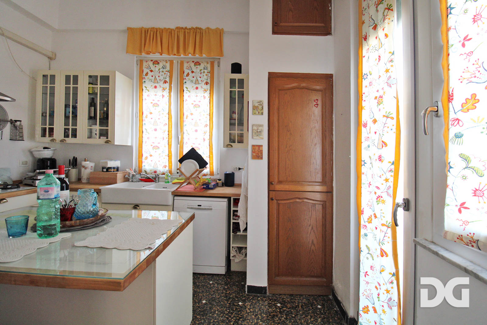 Immobiliare Del Guasta ALBARO VIA COCITO – ATTICO MQ. 119 CON TERRAZZO E BOX DOPPIO 