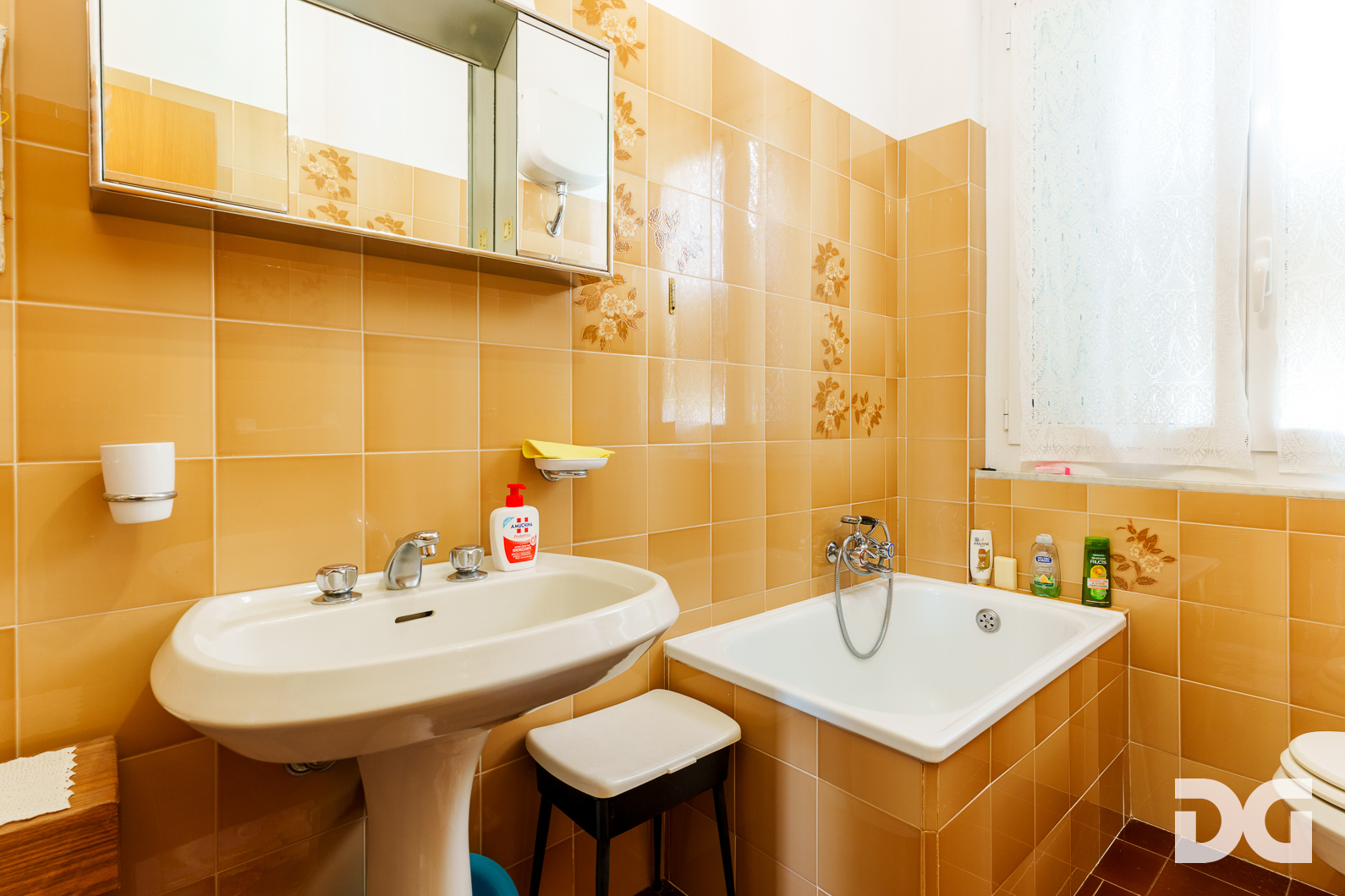 Immobiliare Del Guasta SESTRI PONENTE – S. MARIA DELLA COSTA SOLEGGIATI MQ. 83