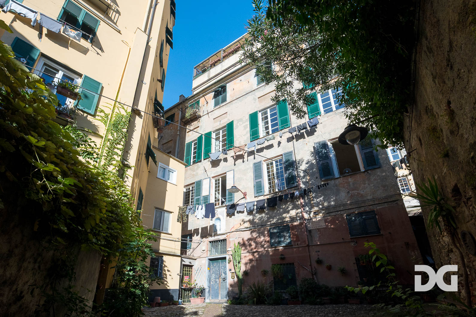Immobiliare Del Guasta CENTRO – PIAZZA DELLA GIUGGIOLA PANORAMICISSIMI MQ. 43 CON TERRAZZO