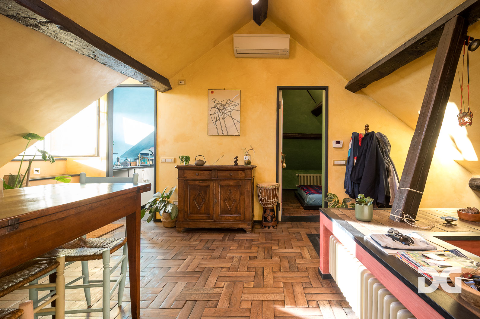 Immobiliare Del Guasta CENTRO – PIAZZA DELLA GIUGGIOLA PANORAMICISSIMI MQ. 43 CON TERRAZZO