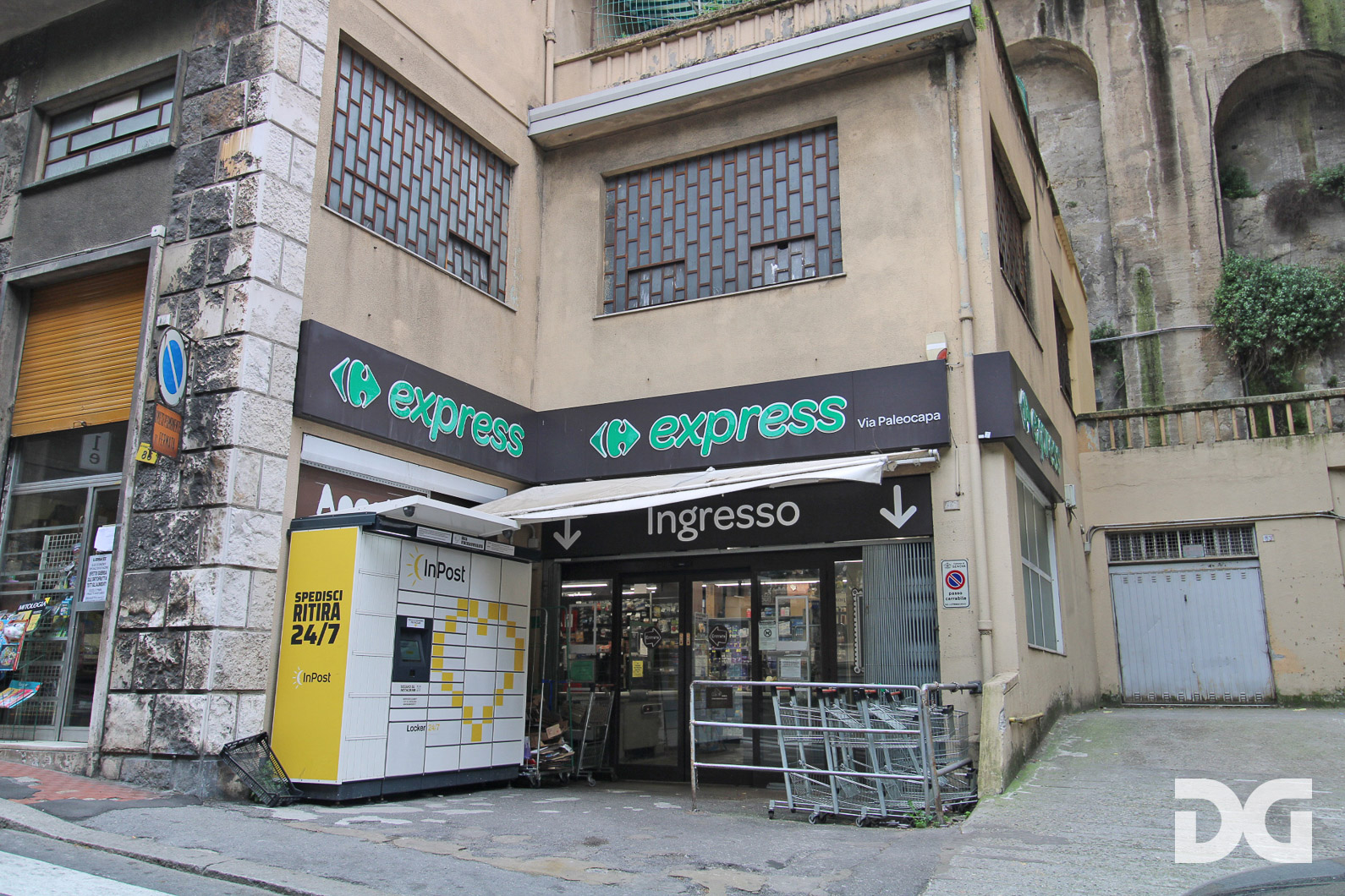 Immobiliare Del Guasta CASTELLETTO - VIA PALEOCAPA LOCALE COMMERCIALE MQ. 220 