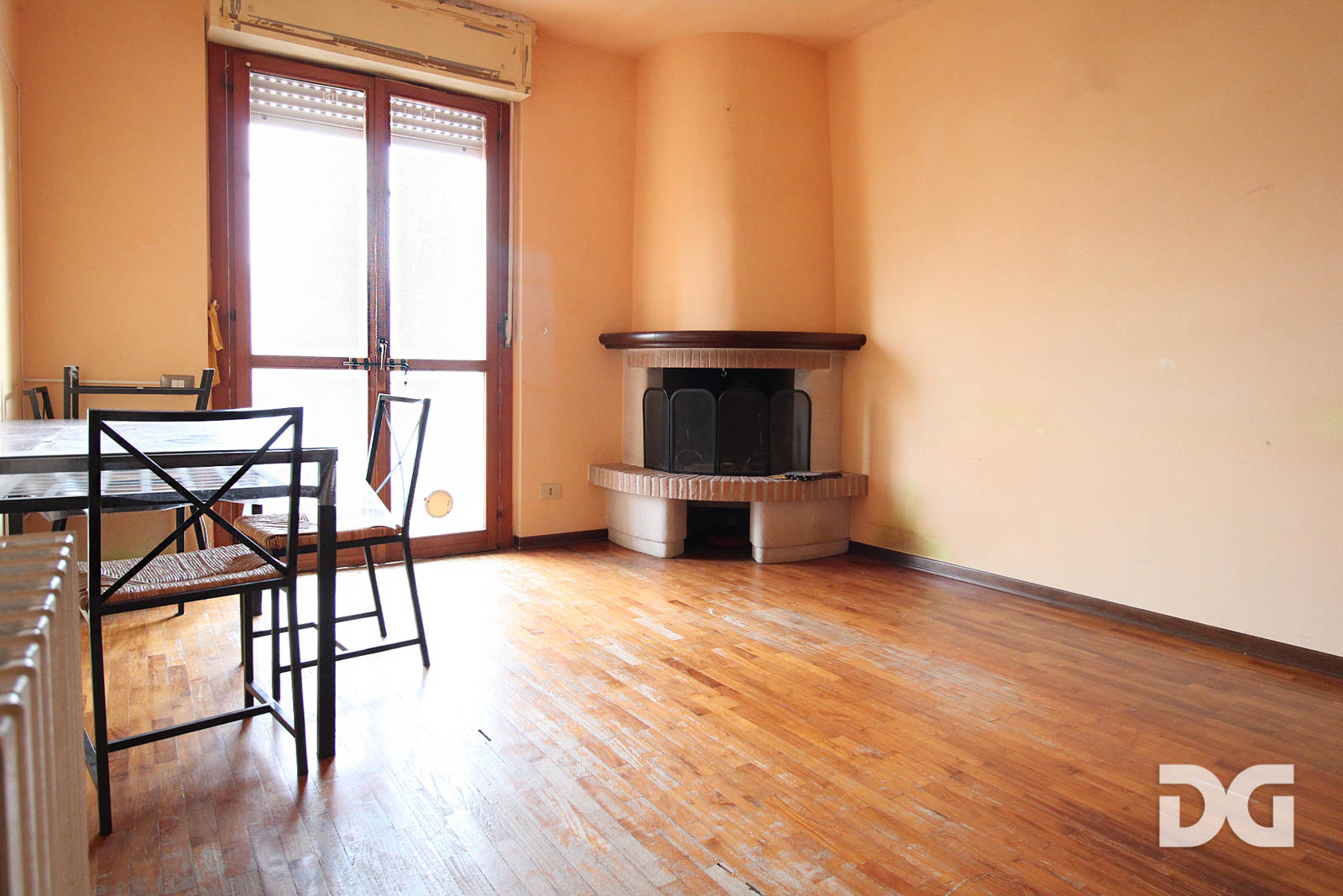 Immobiliare Del Guasta MOLASSANA CONTESTO PRIVATO - MQ. 100 CON POSTO AUTO 