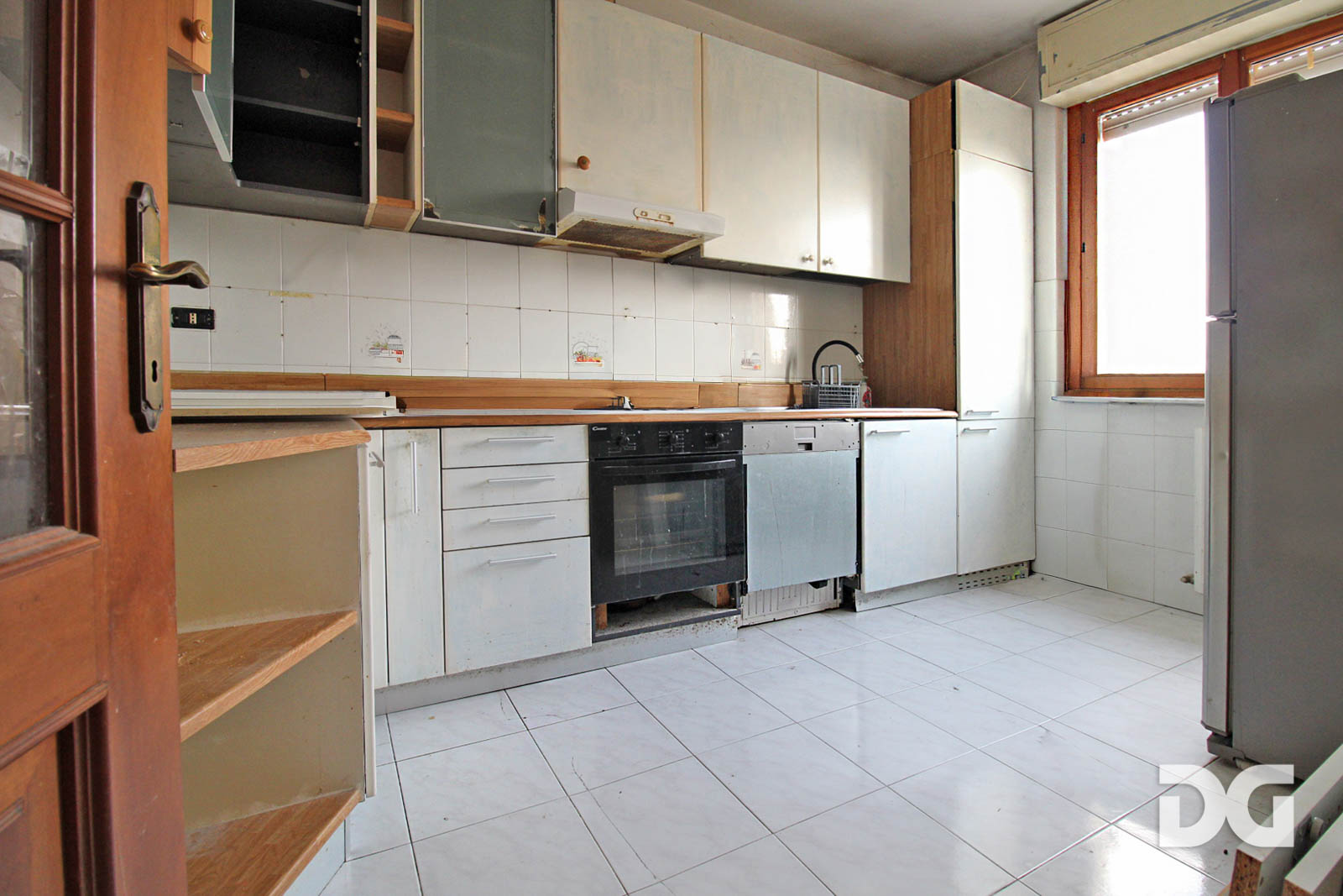 Immobiliare Del Guasta MOLASSANA CONTESTO PRIVATO - MQ. 100 CON POSTO AUTO 