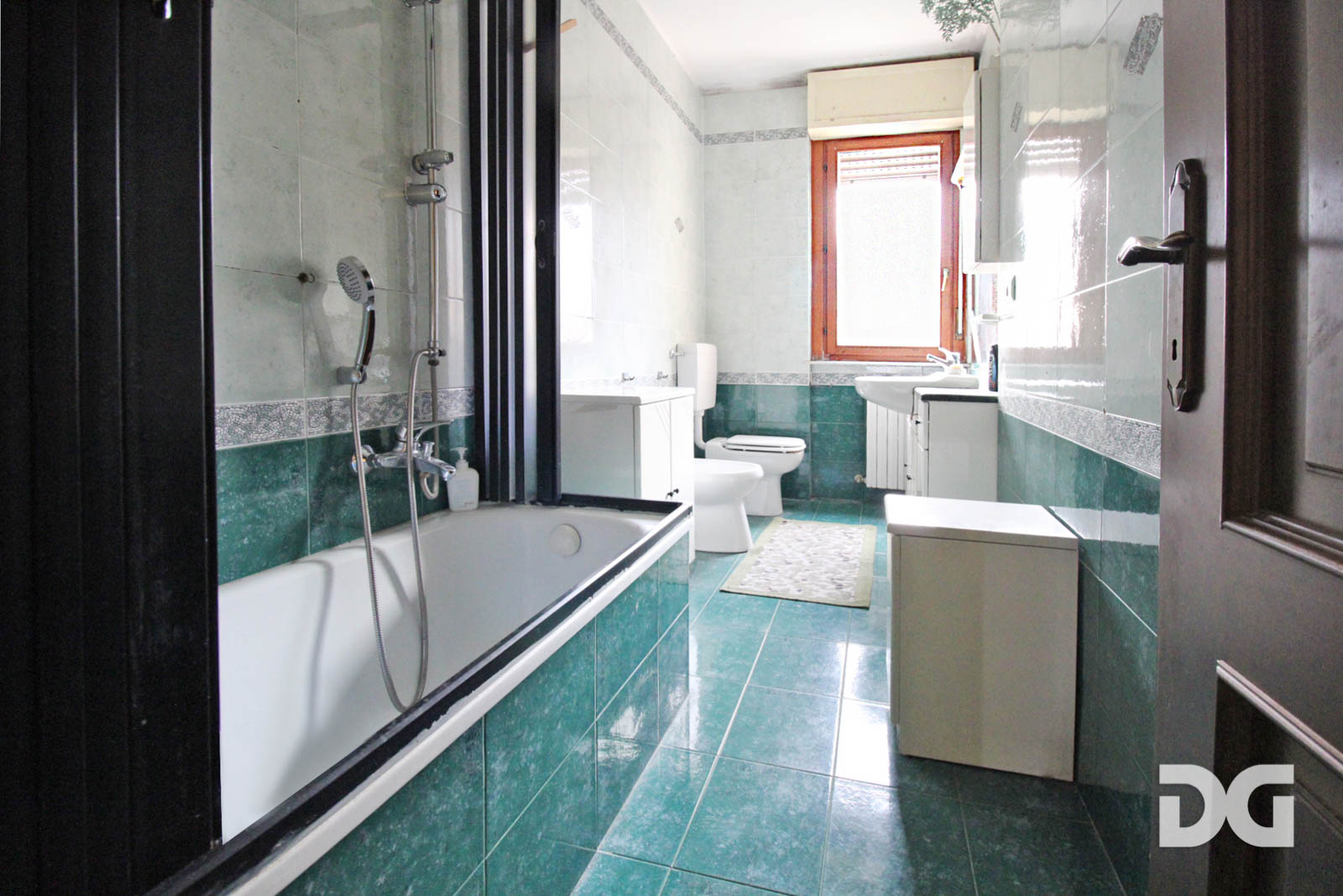 Immobiliare Del Guasta MOLASSANA CONTESTO PRIVATO - MQ. 100 CON POSTO AUTO 