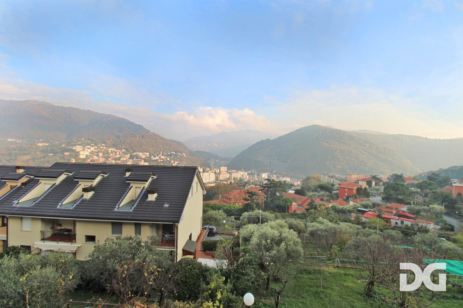 Immobiliare Del Guasta MOLASSANA CONTESTO PRIVATO - MQ. 100 CON POSTO AUTO 