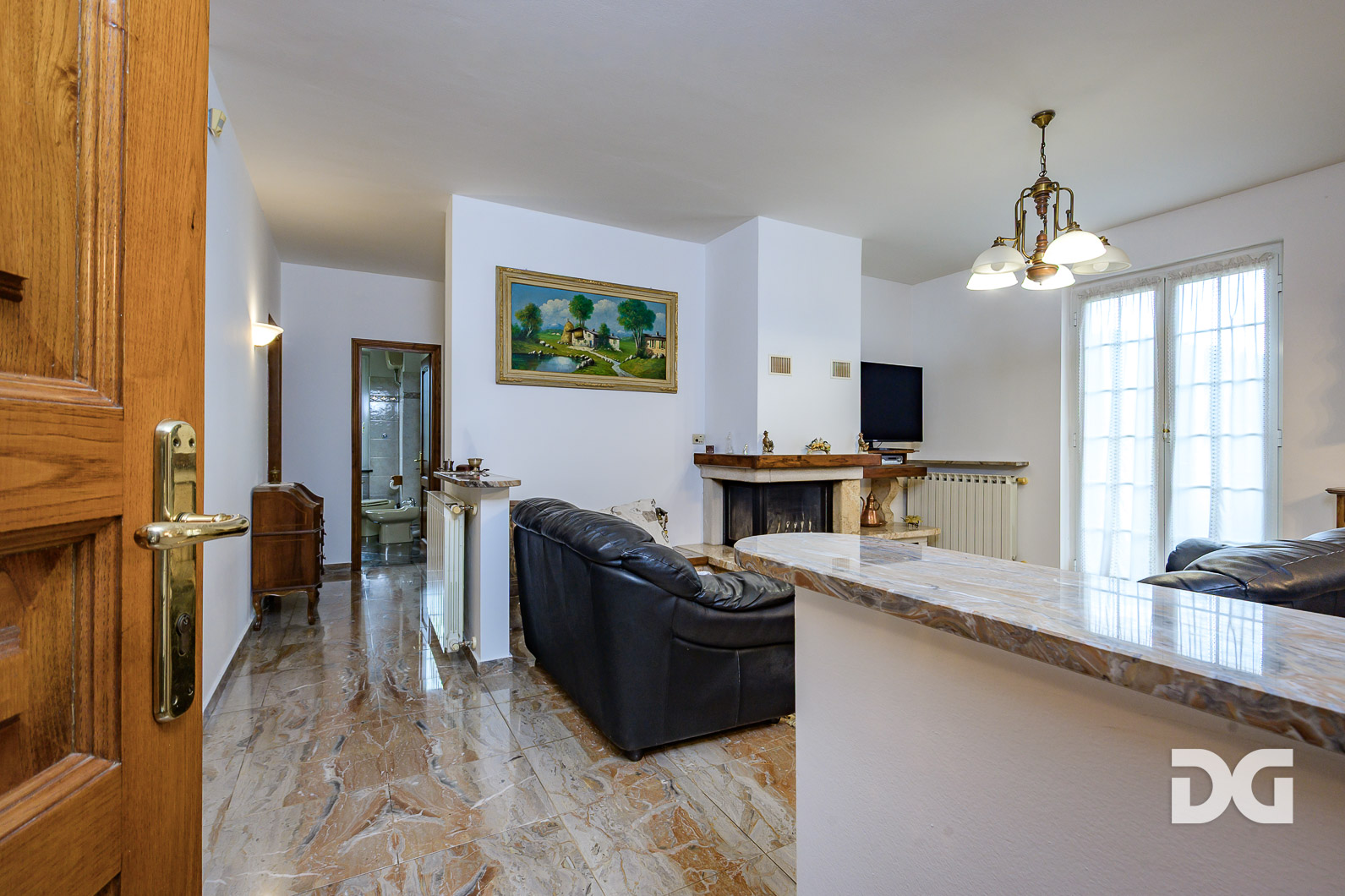 Immobiliare Del Guasta PEDEMONTE – LIQUARA – VILLA MQ. 238 CON GIARDINO E BOX 