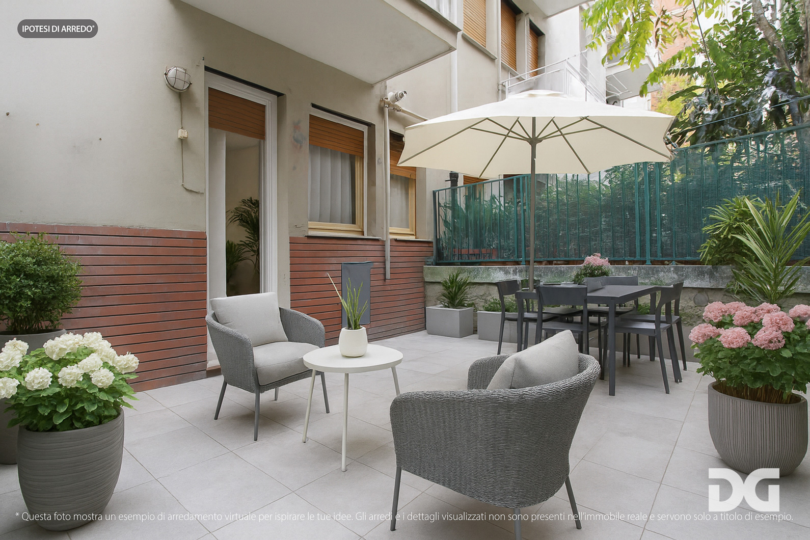 Immobiliare Del Guasta OREGINA  VIA VESUVIO - MQ. 70 CON TERRAZZO 