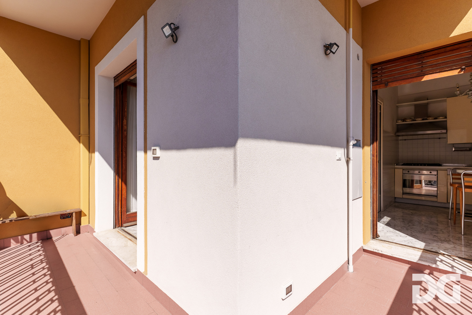 Immobiliare Del Guasta OREGINA – LARGO SAN FRANCESCO DA PAOLA PANORAMICISSIMI MQ. 111 