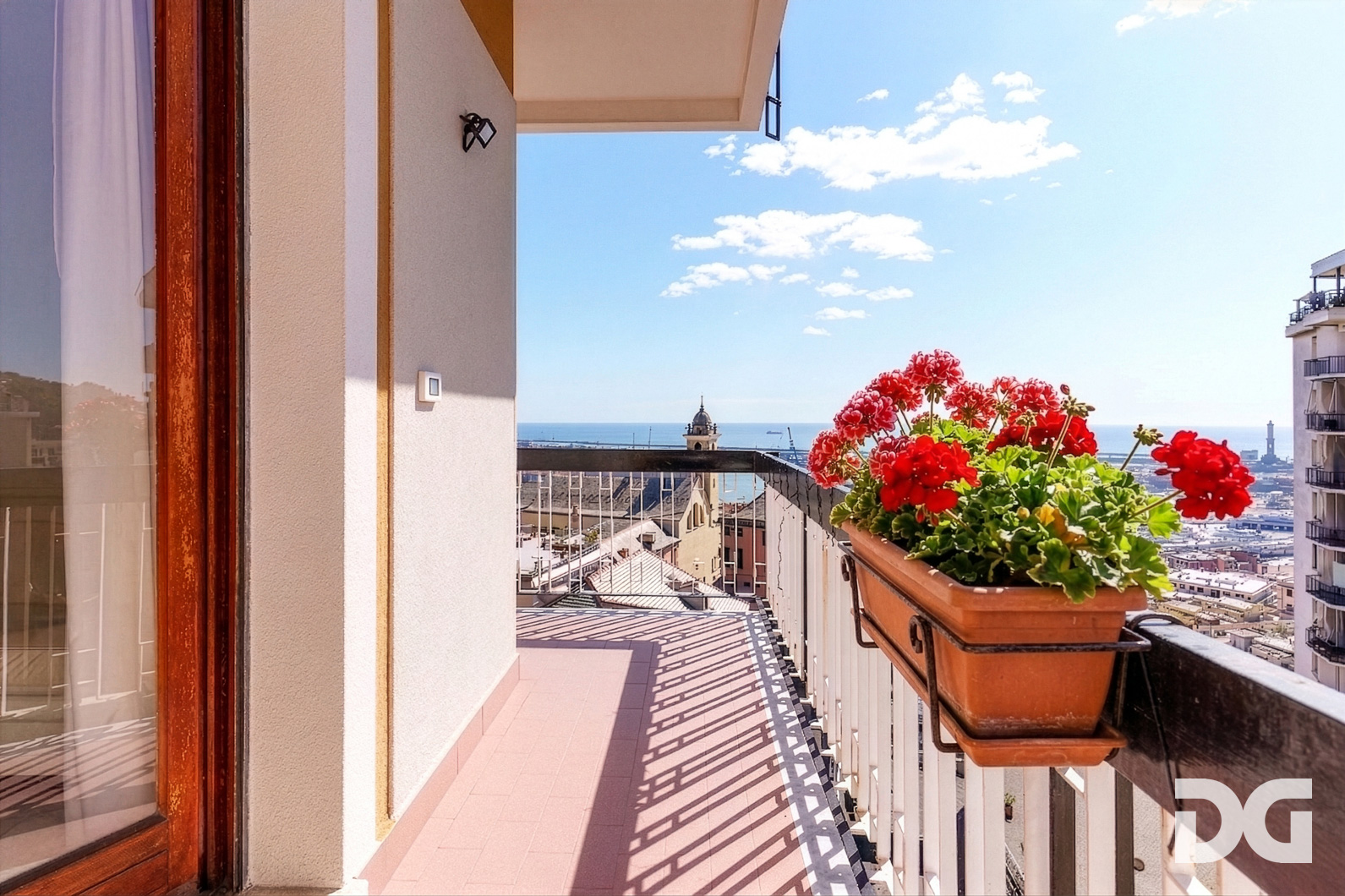 Immobiliare Del Guasta OREGINA – LARGO SAN FRANCESCO DA PAOLA PANORAMICISSIMI MQ. 111 