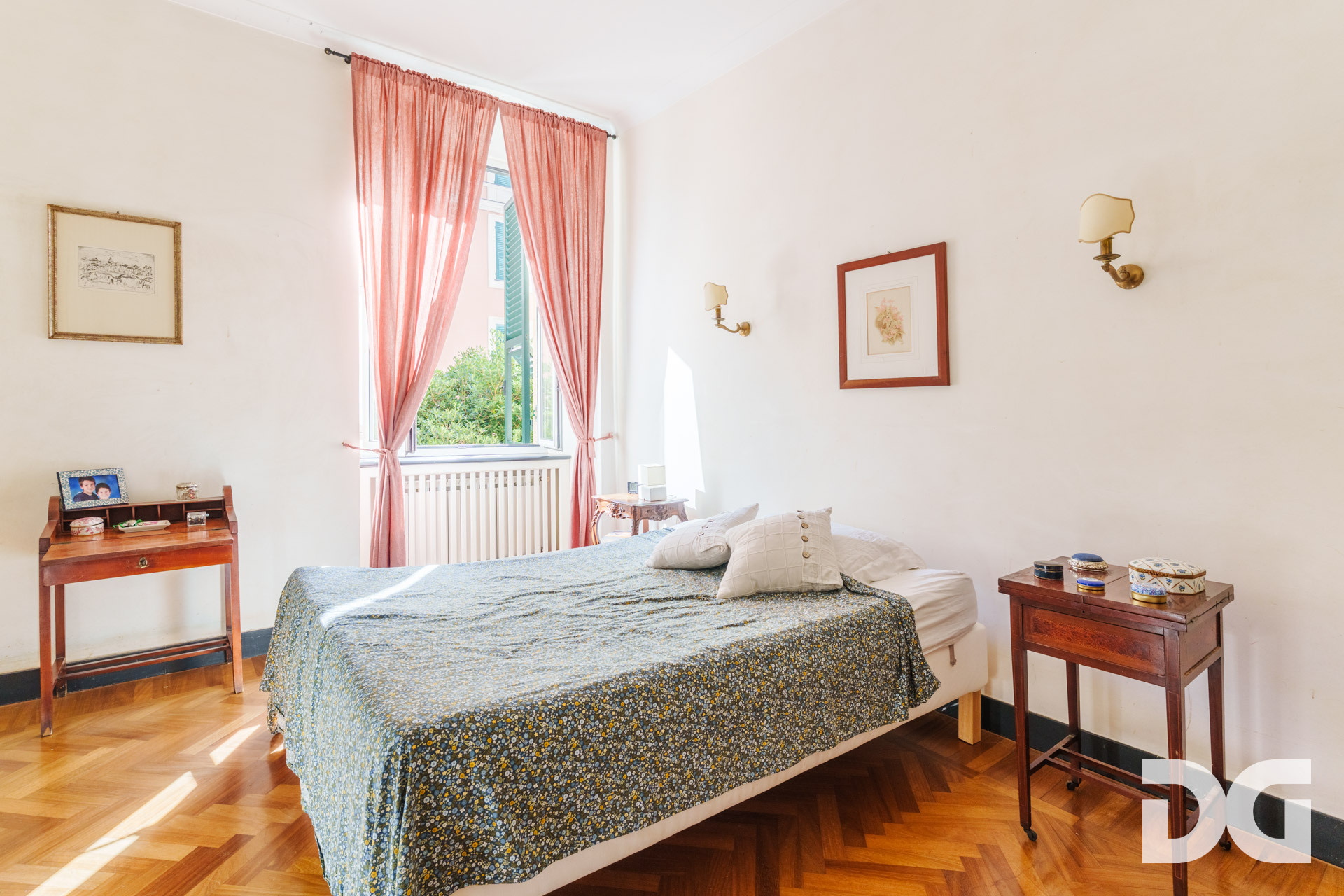 Immobiliare Del Guasta CASTELLETTO – CORSO CARBONARA MQ. 207 CON GIARDINO, TERRAZZO E POSTO AUTO