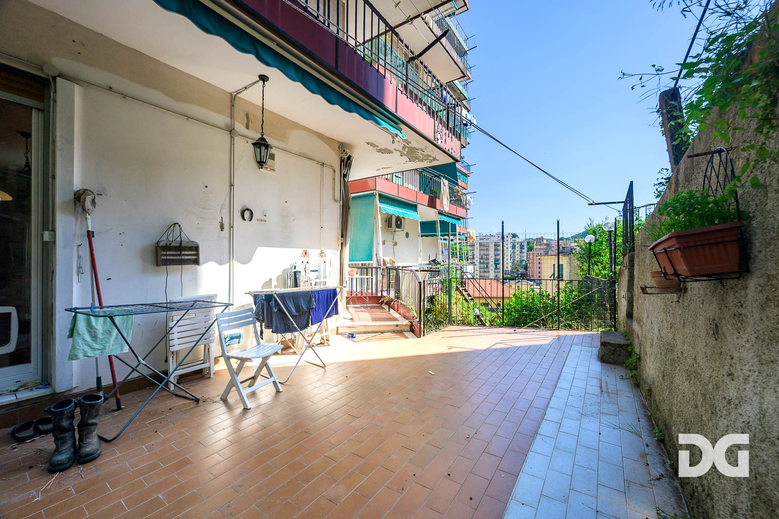 Immobiliare Del Guasta SESTRI PONENTE – CHIARAVAGNA – MQ. 113 CON GIARDINO 