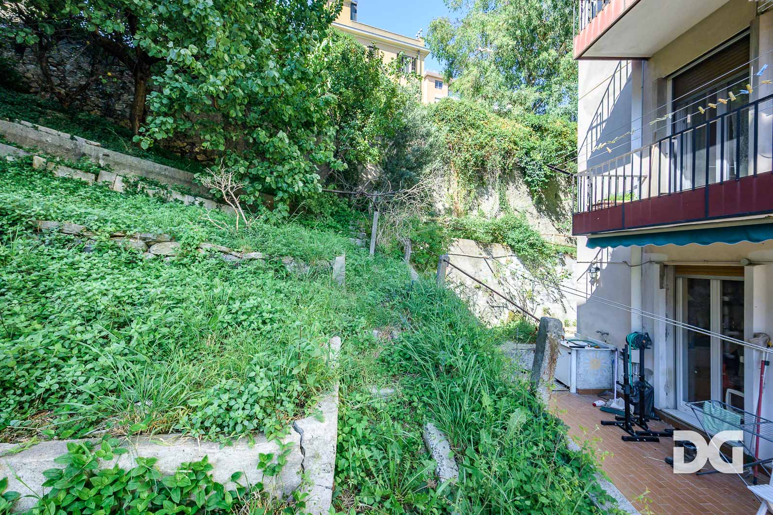 Immobiliare Del Guasta SESTRI PONENTE – CHIARAVAGNA – MQ. 113 CON GIARDINO 