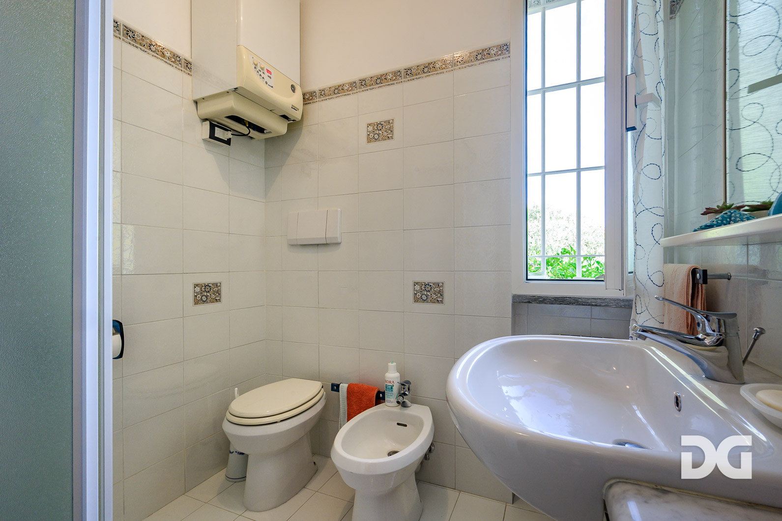 Immobiliare Del Guasta BOGLIASCO – PANORAMICI MQ 70 CON GIARDINO E TERRAZZO 