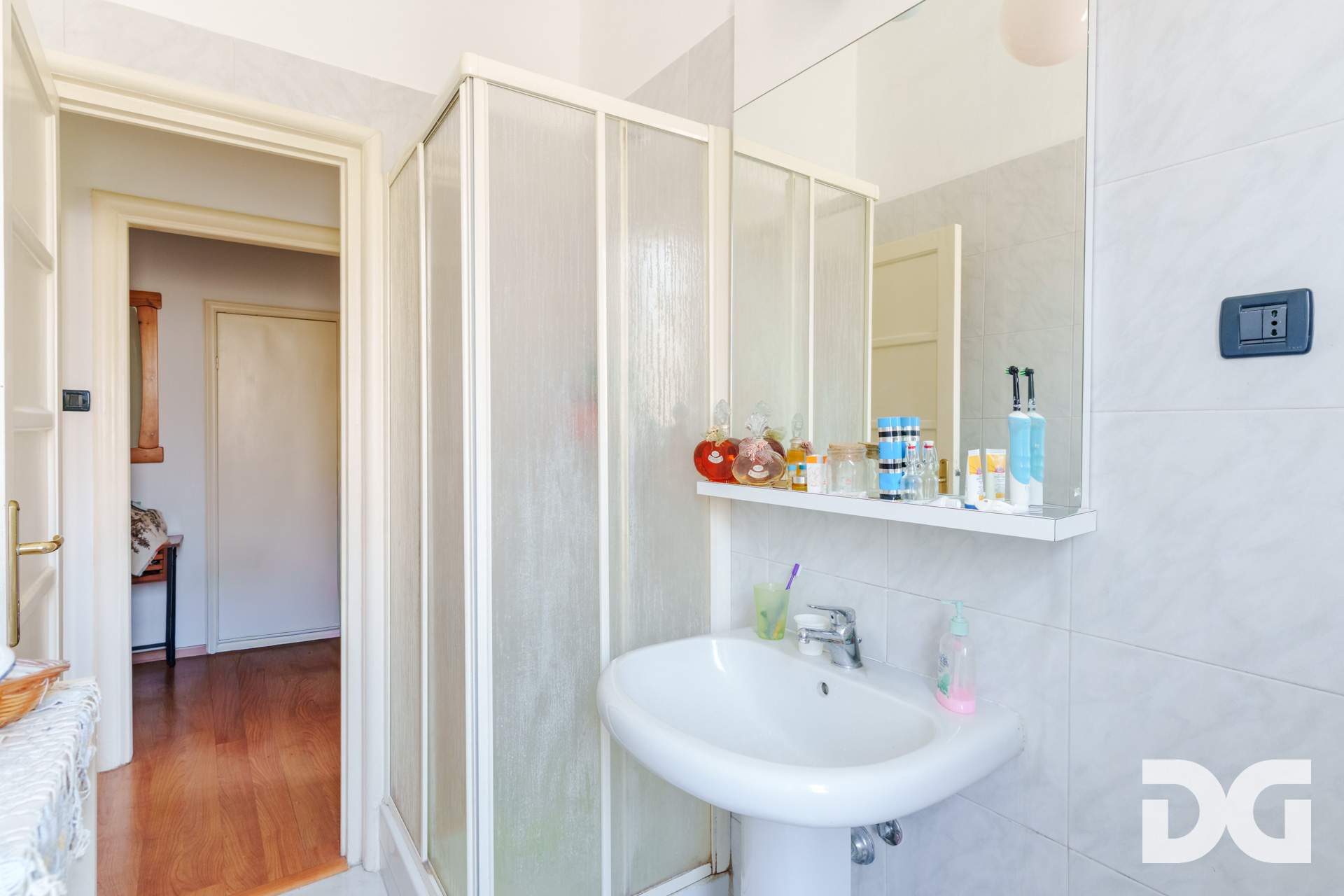 Immobiliare Del Guasta MARASSI – CORSO SARDEGNA LUMINOSI MQ.84 PIANO ALTO