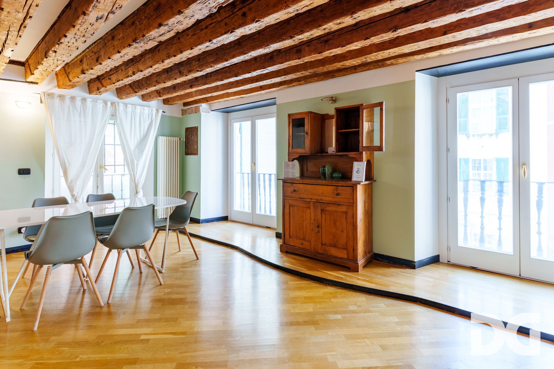Immobiliare Del Guasta CENTROSTORICO – VIA SAN BERNARDO RISTRUTTURATI MQ. 180