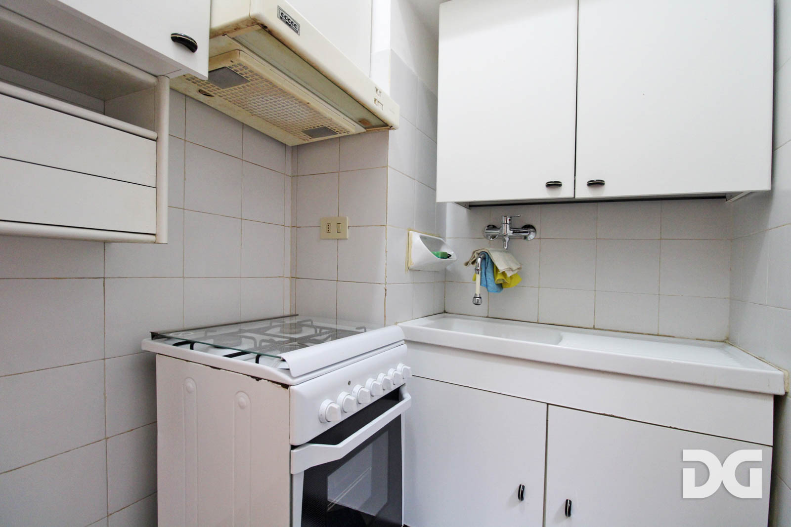 Immobiliare Del Guasta CENTRO STORICO ADIACENTE PIAZZA BANCHI – ARREDATI MQ. 58 