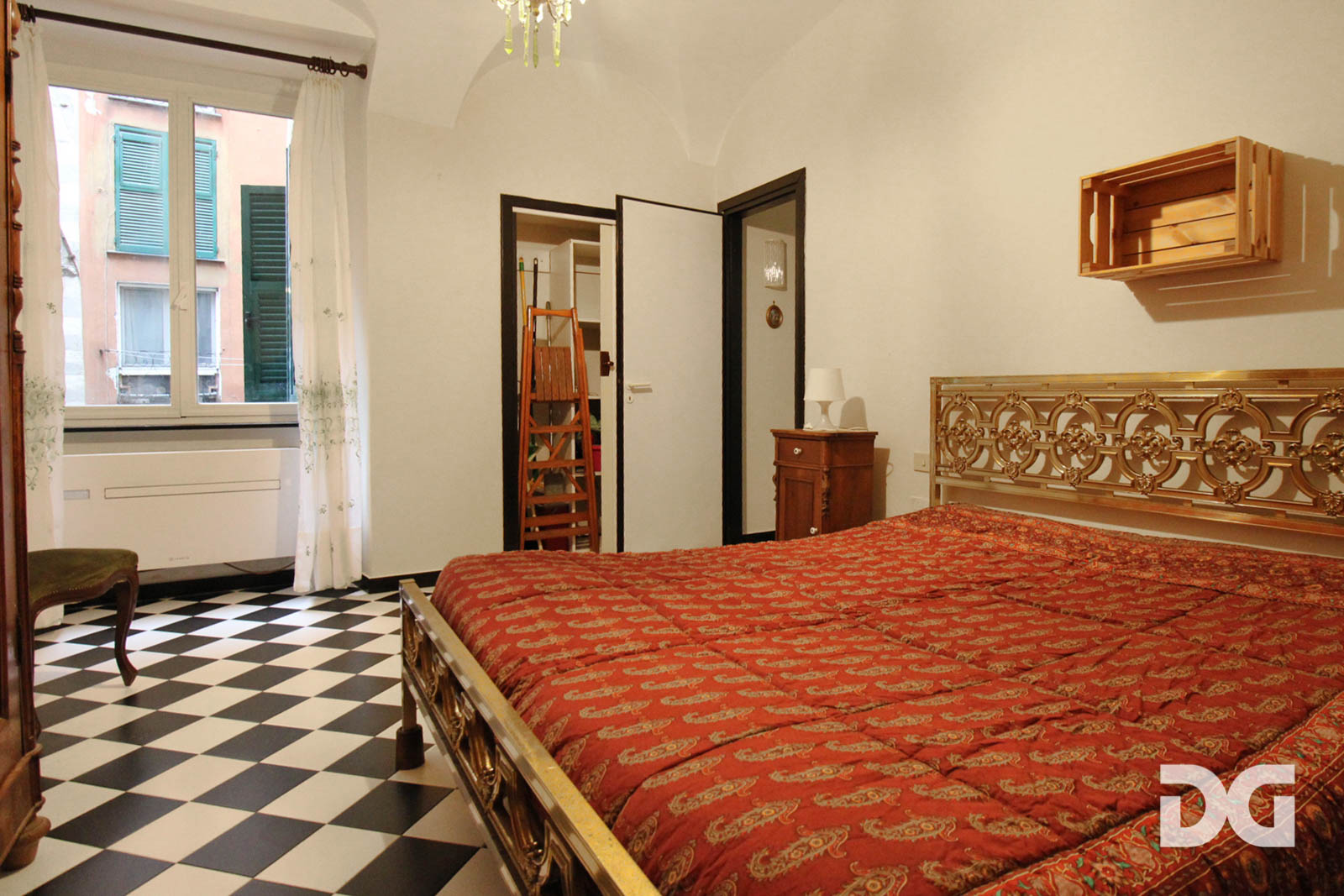 Immobiliare Del Guasta CENTRO STORICO ADIACENTE PIAZZA BANCHI – ARREDATI MQ. 58 