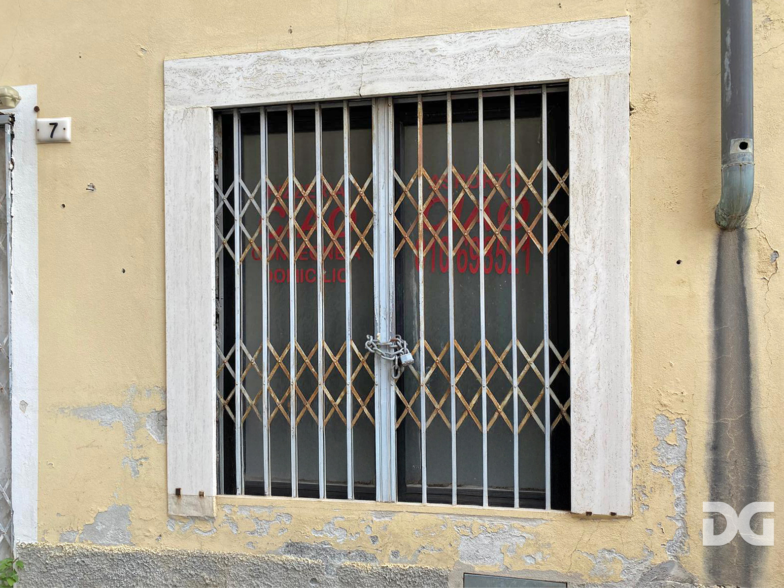 Immobiliare Del Guasta CHIESA DI PRA’ – NEGOZIO MQ. 93 