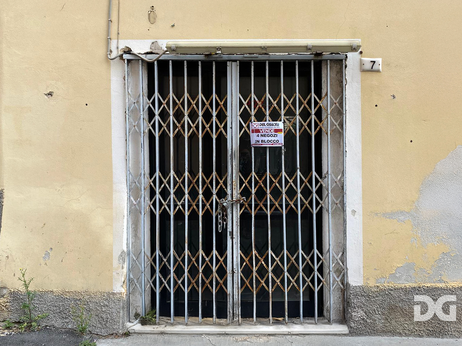 Immobiliare Del Guasta CHIESA DI PRA’ – NEGOZIO MQ. 93 