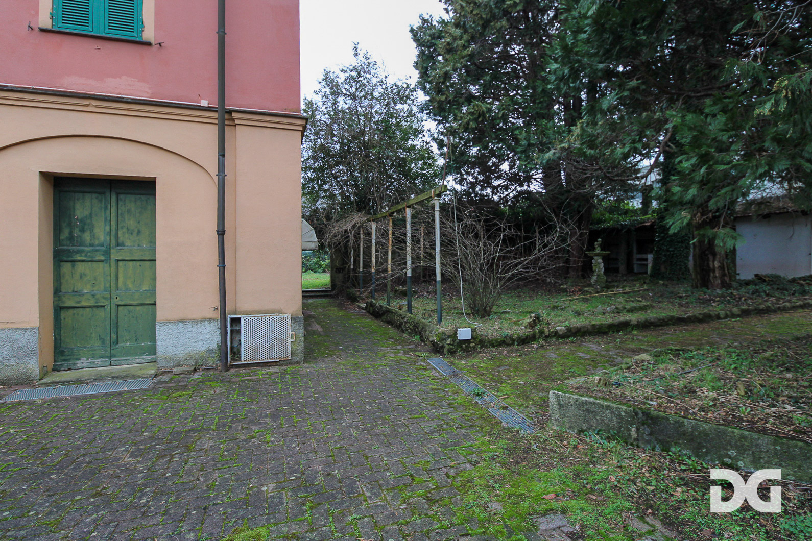 Immobiliare Del Guasta SAVIGNONE – VIA ISORELLE VILLA MQ. 200 