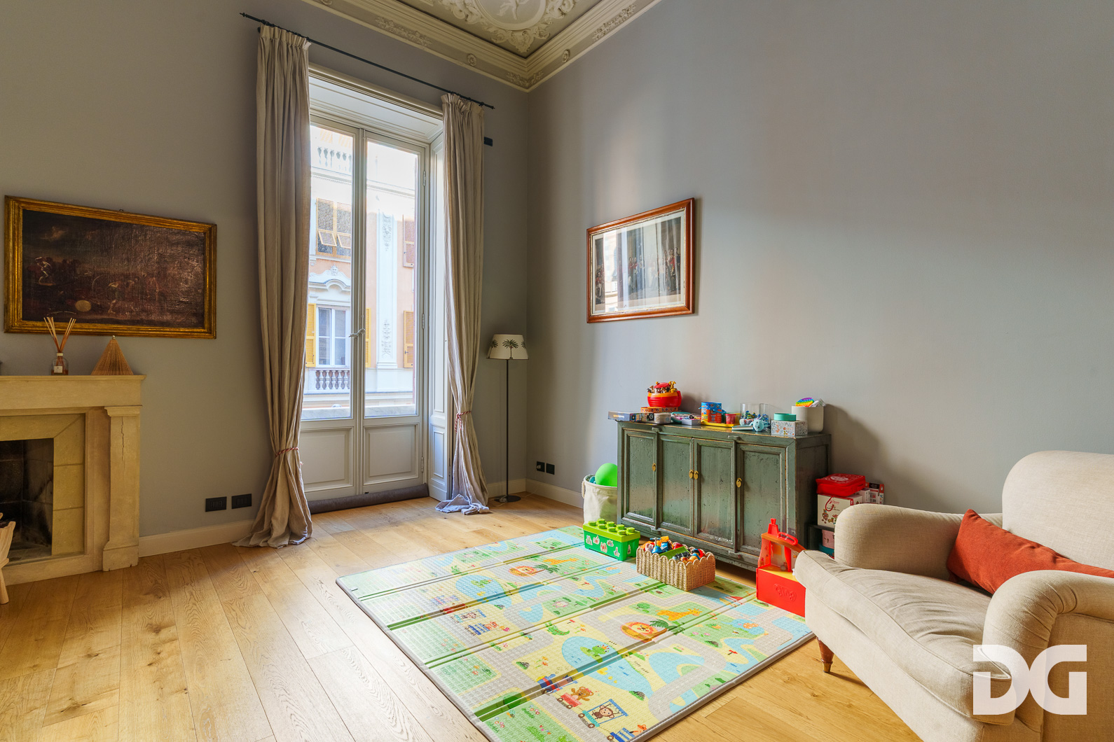 Immobiliare Del Guasta CENTRO – VIA ASSAROTTI PRESTIGIOSI MQ. 388 CON PARCHEGGI 