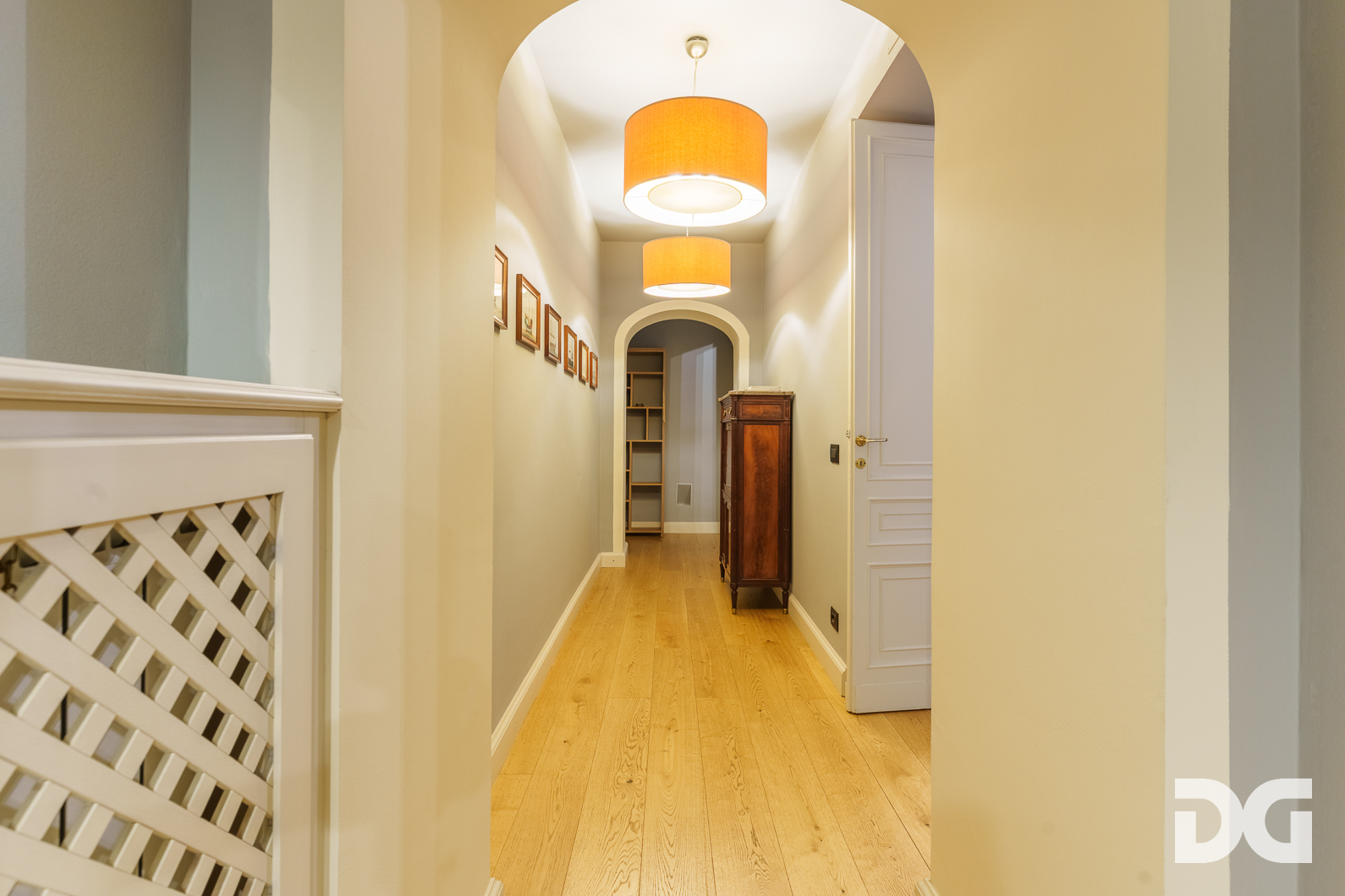 Immobiliare Del Guasta CENTRO – VIA ASSAROTTI PRESTIGIOSI MQ. 388 CON PARCHEGGI 